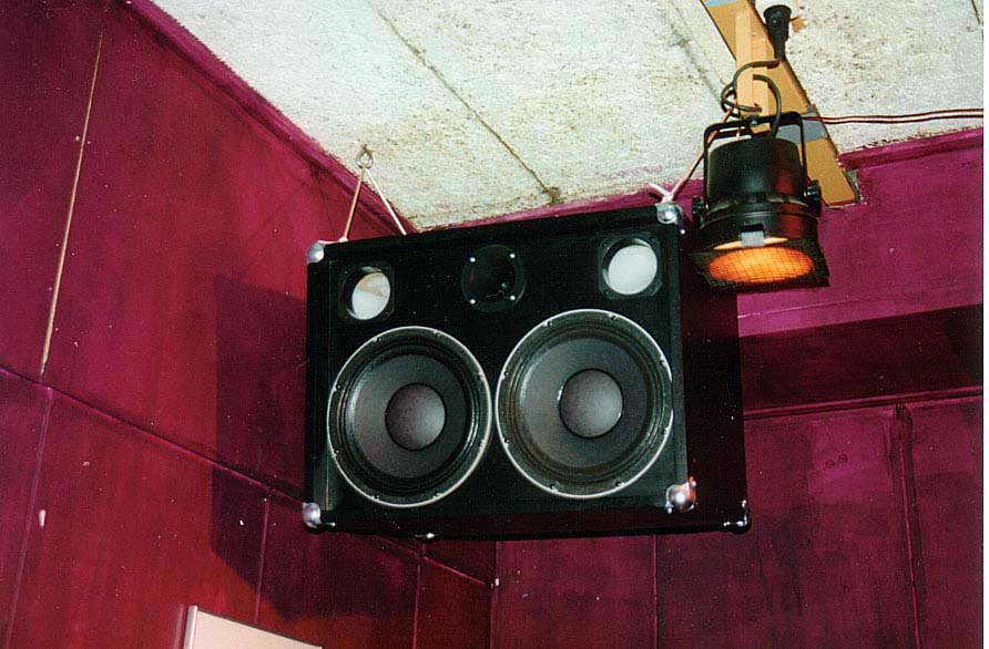 speaker_bar